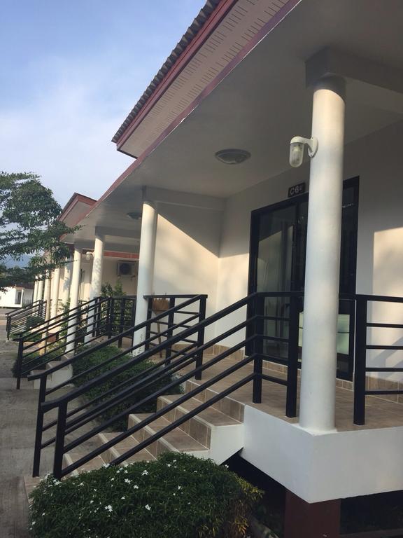 B.M.P Resort Khao Lak Exterior photo